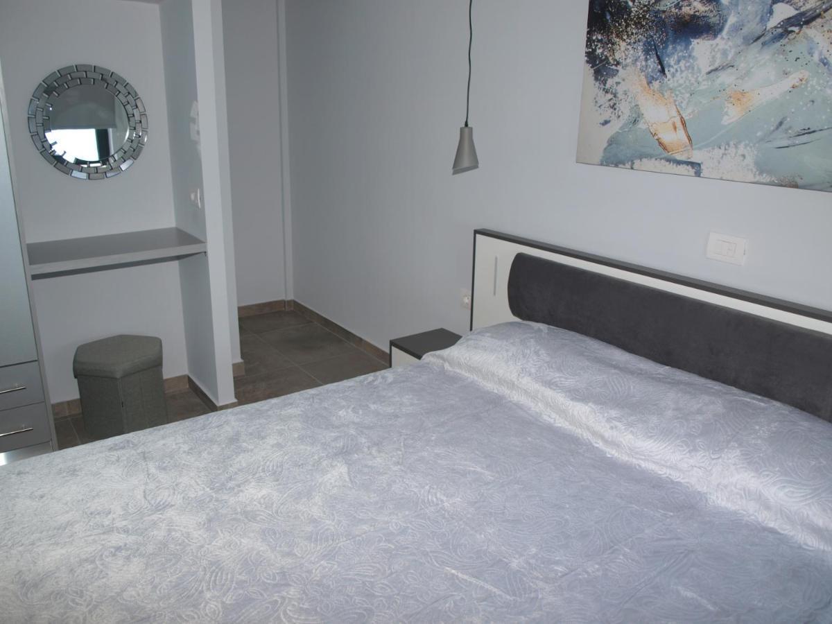 Attic Apartments Agía Ánna Extérieur photo